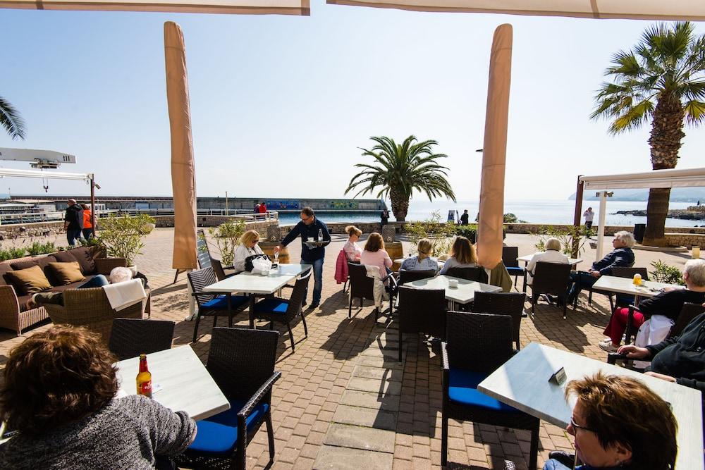 Port Guest house
